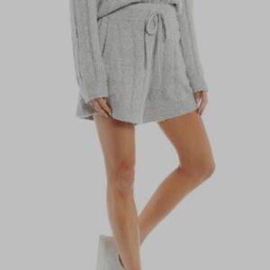 75. Every High Waisted Pull-On Coordinating
Shorts, Heather Grey, Sz XS